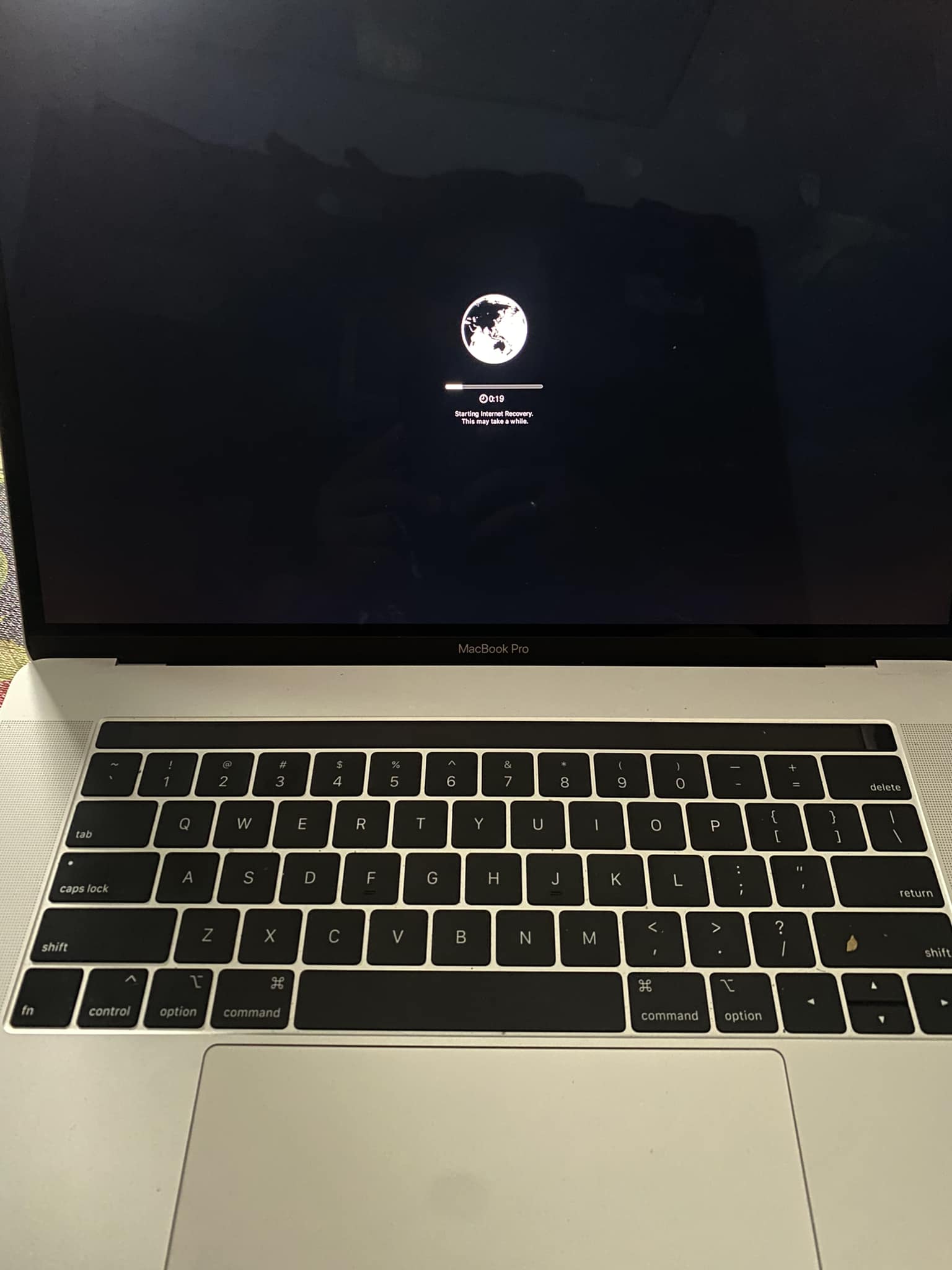 Solusi SSD OS System yang Terhapus pada Macbook Pro [SOLVED] Tahun 2018